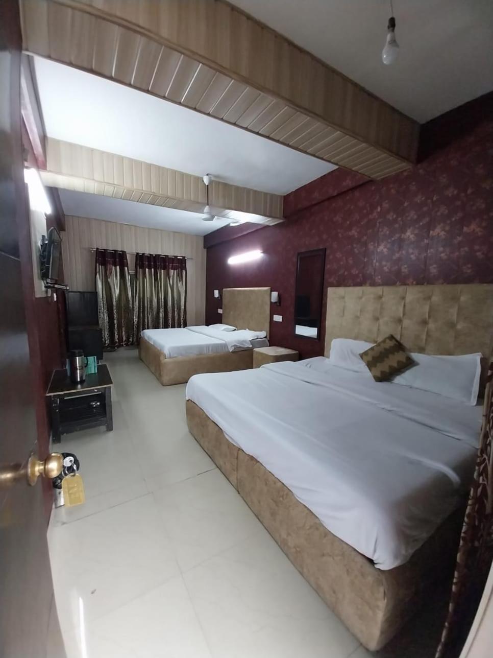Hotel The Mussoorie International 외부 사진