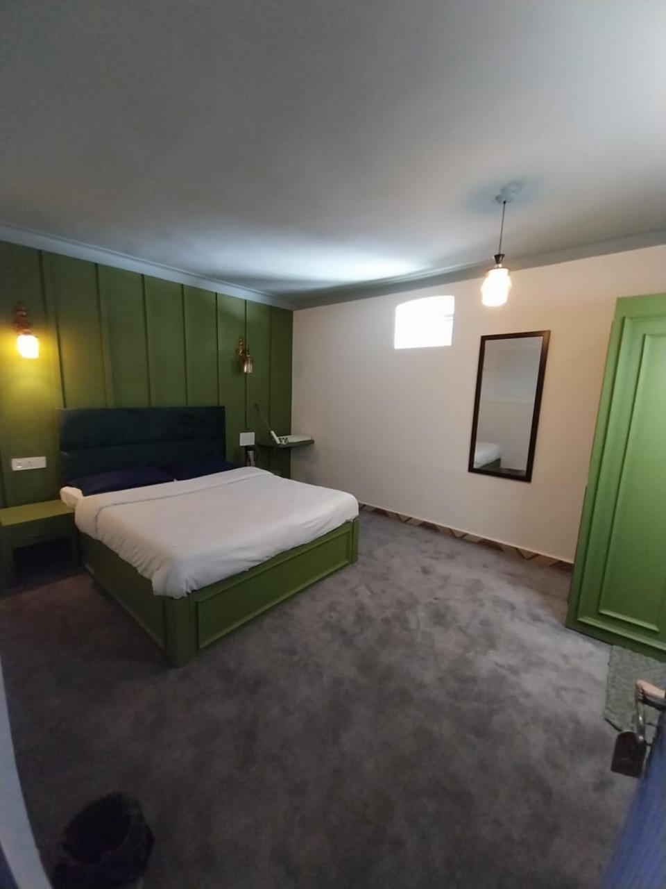 Hotel The Mussoorie International 외부 사진