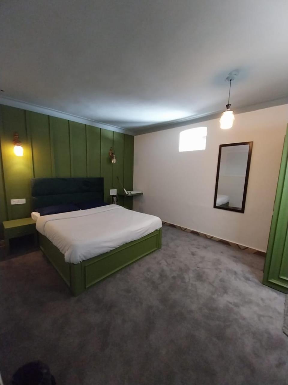 Hotel The Mussoorie International 외부 사진