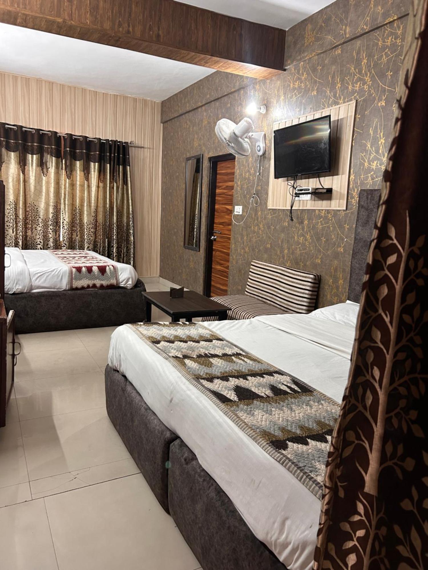 Hotel The Mussoorie International 외부 사진