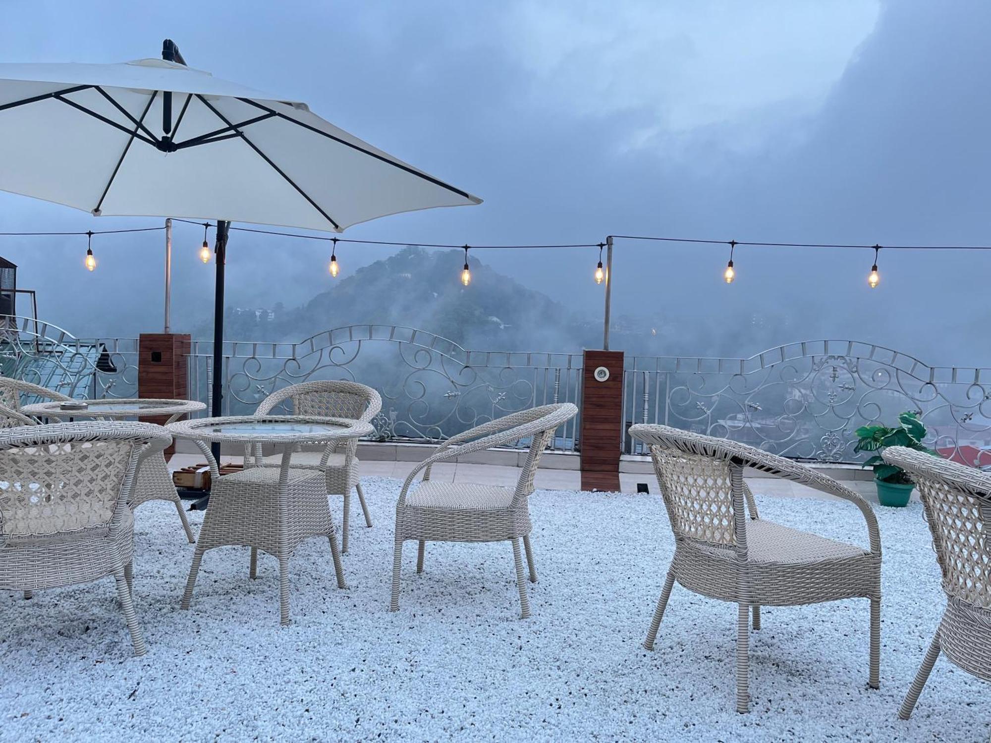 Hotel The Mussoorie International 외부 사진